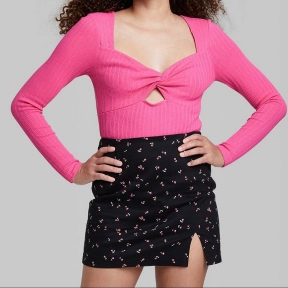 Wild Fable Women's Twist-Front cut out Bodysuit NWT Barbie Pink XL - Picture 1 of 5
